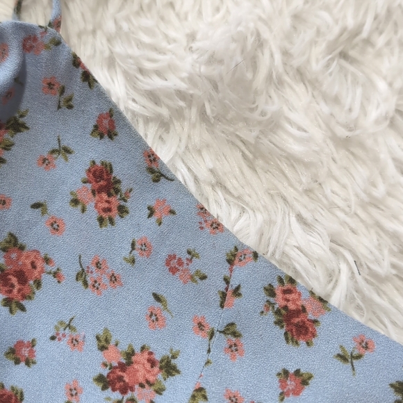 🔴Reserved for @tia_felice Reformation Blue Petunia Floral Presley Dress - Picture 14 of 16